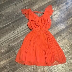 Salmon sleeveless dress